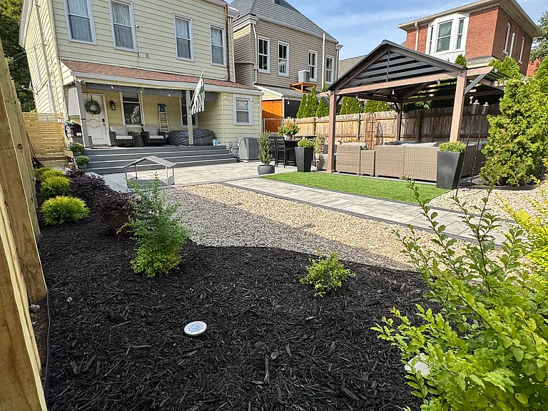 115 Vernon Ave — Photo 19