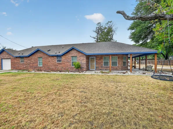 3001 Caddo Trl, Lake Worth, TX 76135