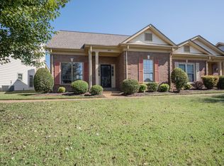 8914 Sawyer Brown Rd, Nashville, TN 37221