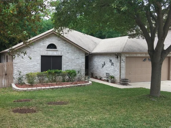 8642 Park Olympia, Universal City, TX 78148