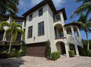 680 10th Ave S, Naples, FL 34102