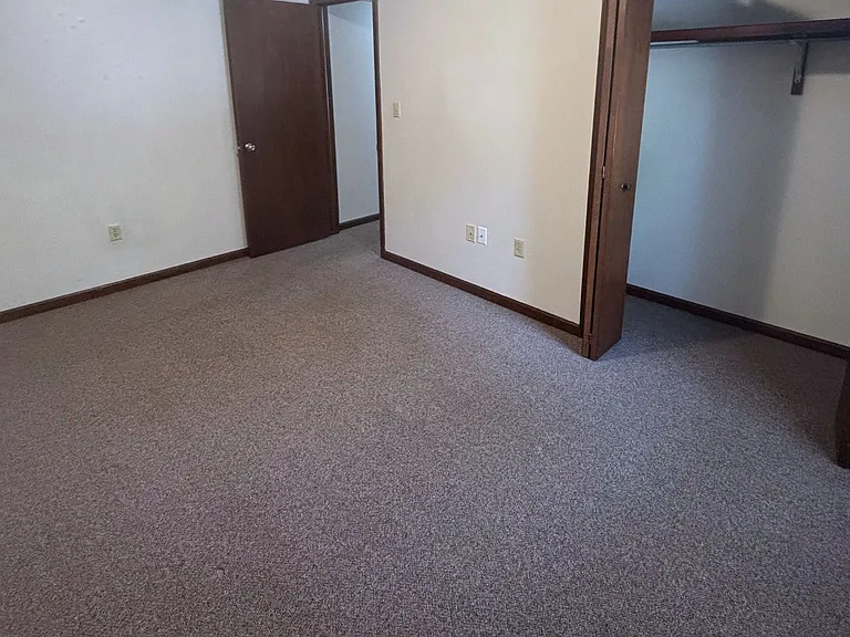 509 Oak Glen Dr #4 — Photo 9