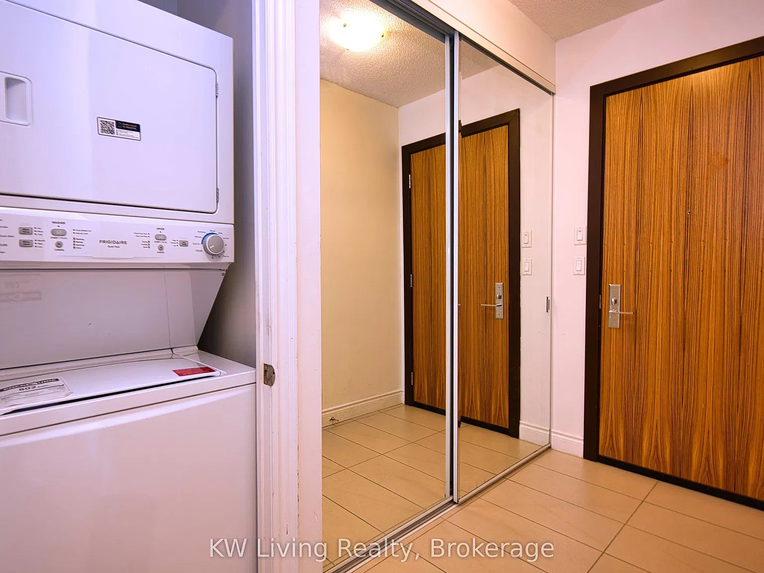50 Clegg Rd — Photo 3