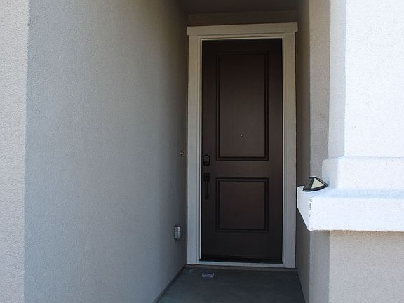 5th image of 2911 Shaver St