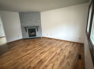 218 Westgate Ave, Cedar Falls, IA 50613