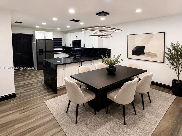 1705 SW 100th Ave #1-2 — Photo 5