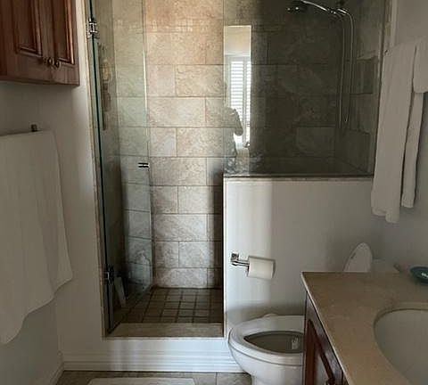 Main bathroom