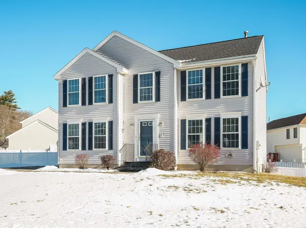 39 Ashley Drive, Manchester, NH 03109