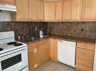 73 Tamarack St FLOOR 1, Islip, NY 11751