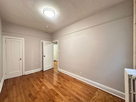 2nd image of 119-123 Roosevelt Ave #1B