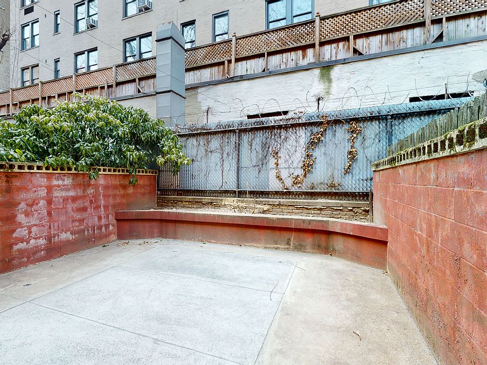 1st image of 68 W 82nd St APT B