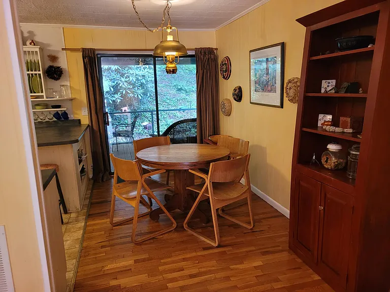 38 Bulldog Ln — Photo 10
