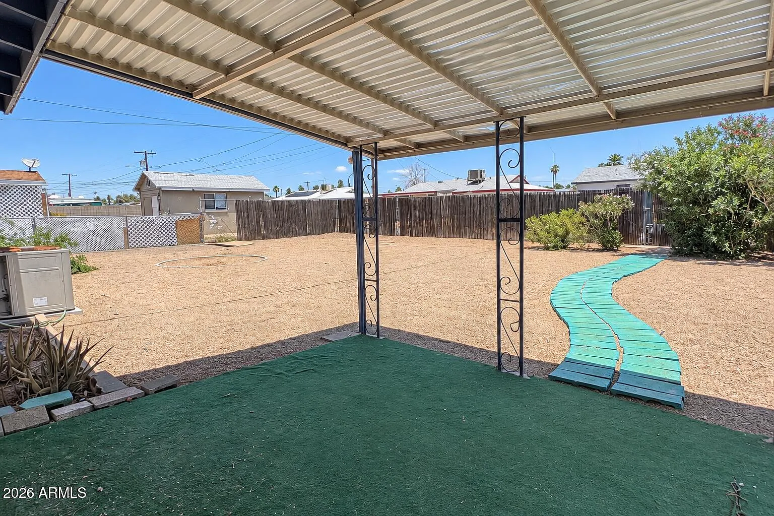 2 bed, 1.0 bath, 840 sqft, $2,000 — Photo 4