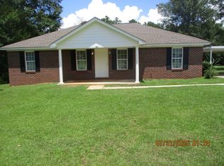 723 Shamrock Dr, Albany, GA 31721