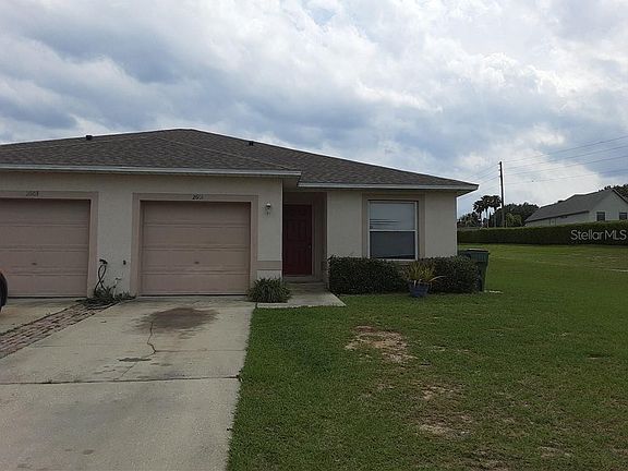 2nd image of 2601 Hollow Ln