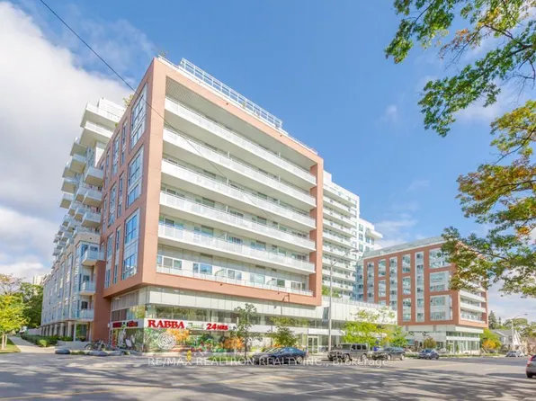 1830 Bloor St W #Lph8, Toronto, ON M6P 0A2