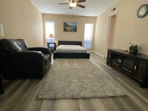 7916 Aaron Cir, Plano, TX 75025