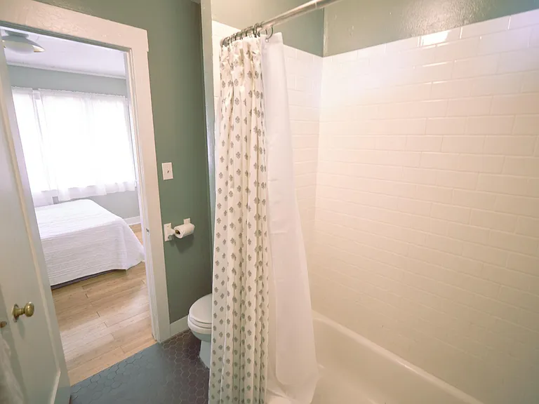 141 Roselawn Pl — Photo 9