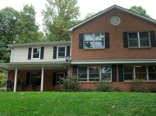 628 Harveys Bridge Rd, Coatesville, PA 19320