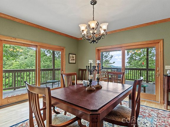 9th image of 151 Austin Mountain Dr