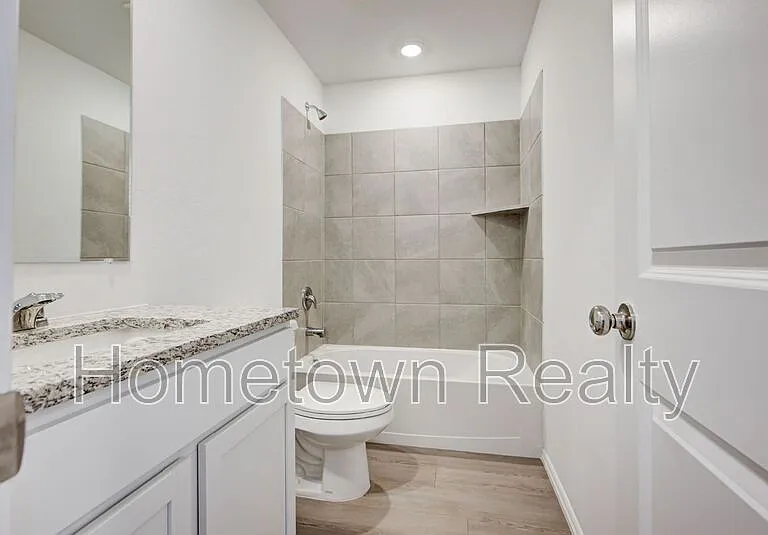 3303 NW 149th St — Photo 31