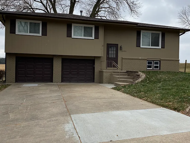 13311 Slayton St — Photo 17