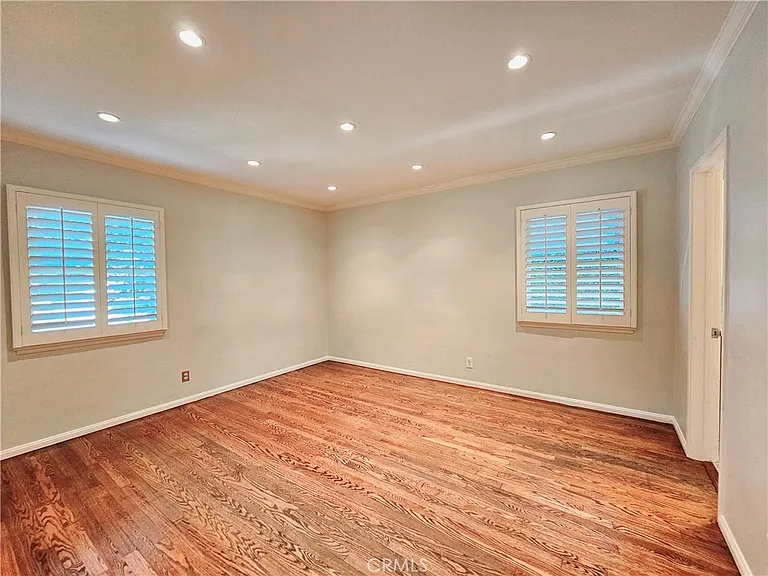 743 Kerns Ave — Photo 17