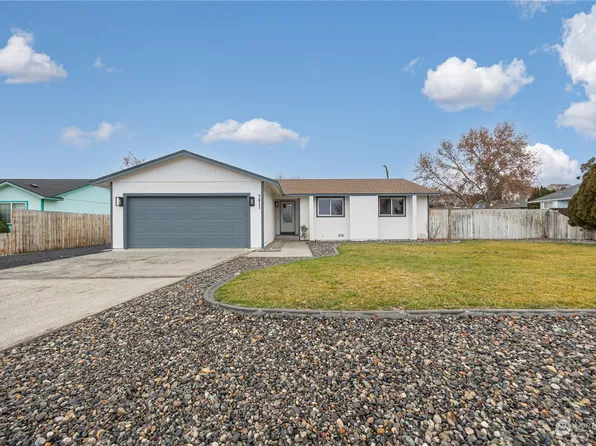 3811 Meadow View Drive, Pasco, WA 99301