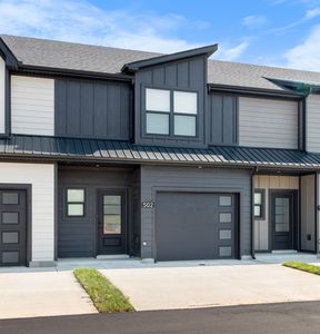 502 Jonathan Wade Cir, Clarksville, TN, 37043