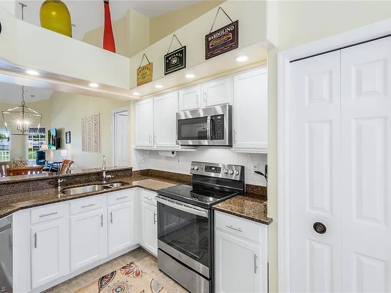 13641 Worthington Way #1610 — Photo 10