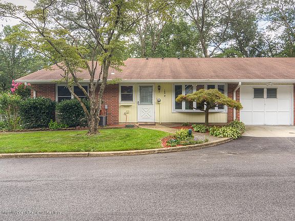 3rd image of 169B Buckingham Dr #100B