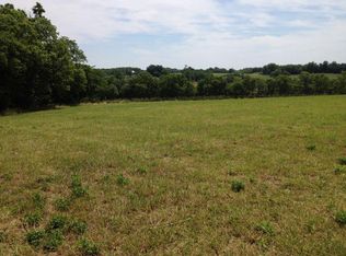 2020 Boonedale Ln, Versailles, KY 40383