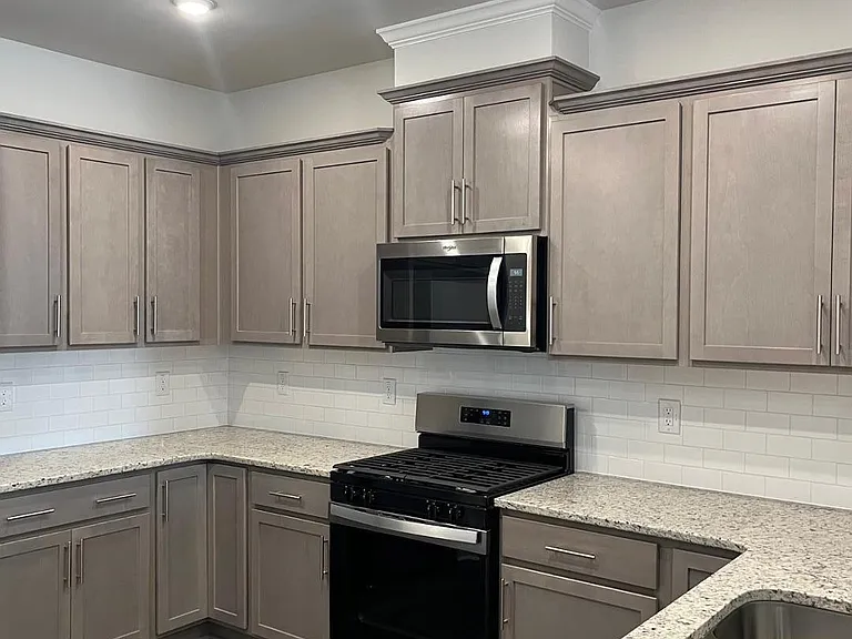 415 Ribbon Rail St — Photo 10