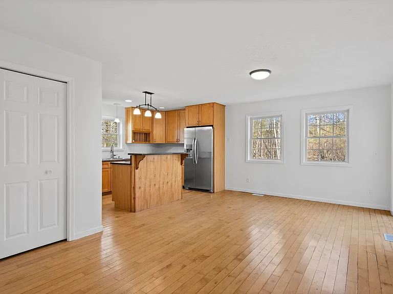 5816 S Bay Shore Dr — Photo 5