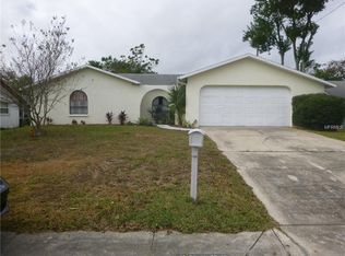 15933 Villa Dr, Hudson, FL 34667