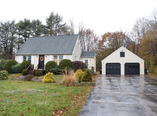 104 Old County Rd, Hampden, ME 04444