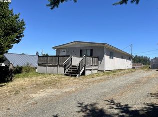 2519 Everett Ave, North Bend, OR 97459