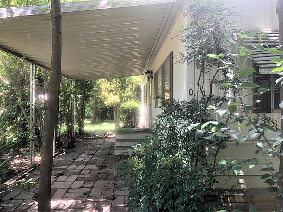 3rd image of 404 Sonoita Ave