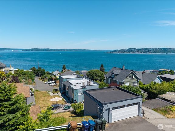 2nd image of 2726 N 30th Street