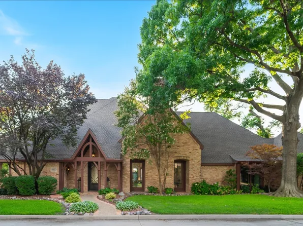 16025 Chalfont Cir, Dallas, TX 75248