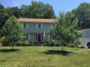 6 Wellesley Cir, South Hadley, MA 01075