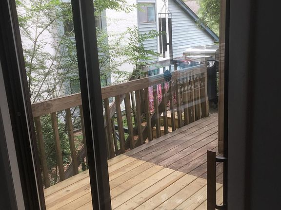 4th image of 1120 Hidden Cove Dr