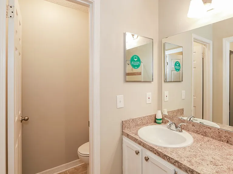 8468 Hamden Rd — Photo 9