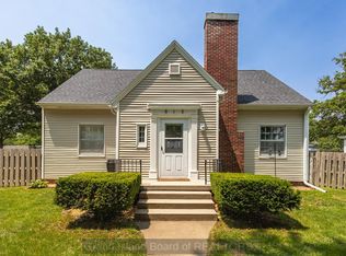 915 15th St, Aurora, NE 68818