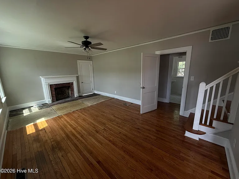 2519 S Memorial Dr — Photo 4