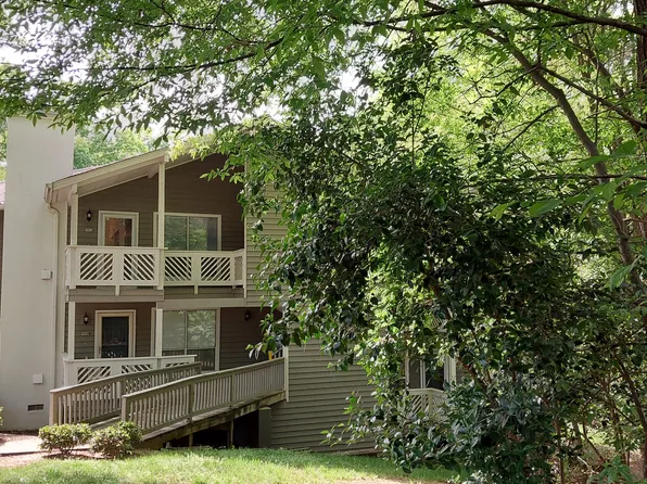 7411 Ashfield Ct, Charlotte, NC 28226