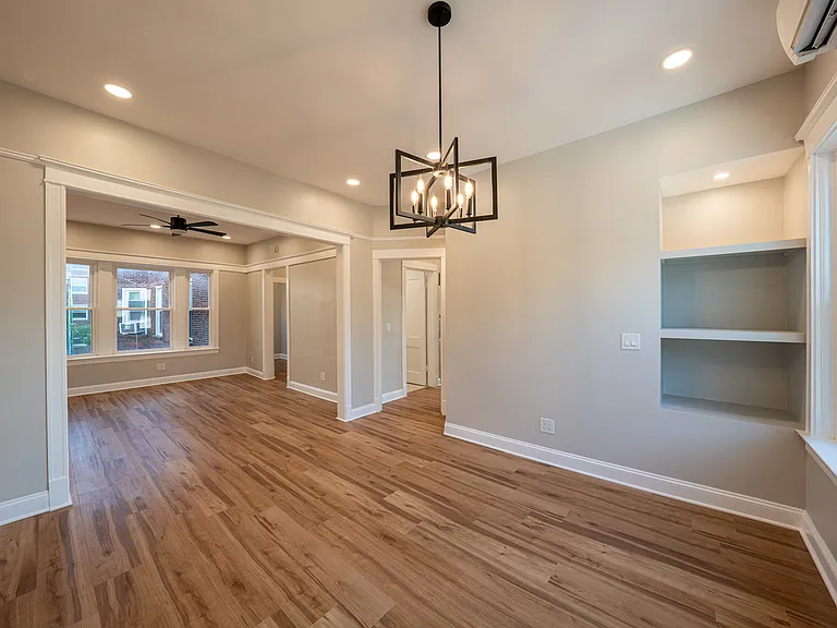 1458 W Foster Ave #1 — Photo 15