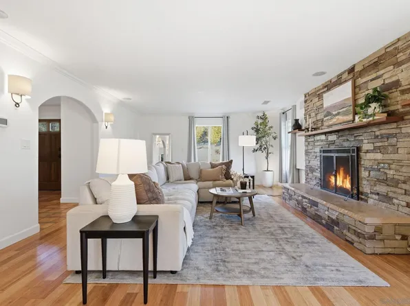 11248 Calle Oro Verde, Valley Center, CA 92082