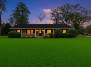 100 Flicker Ln, Summerville, SC 29485