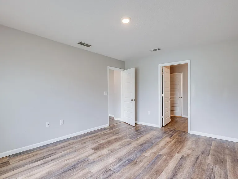 310 Flounder St — Photo 16